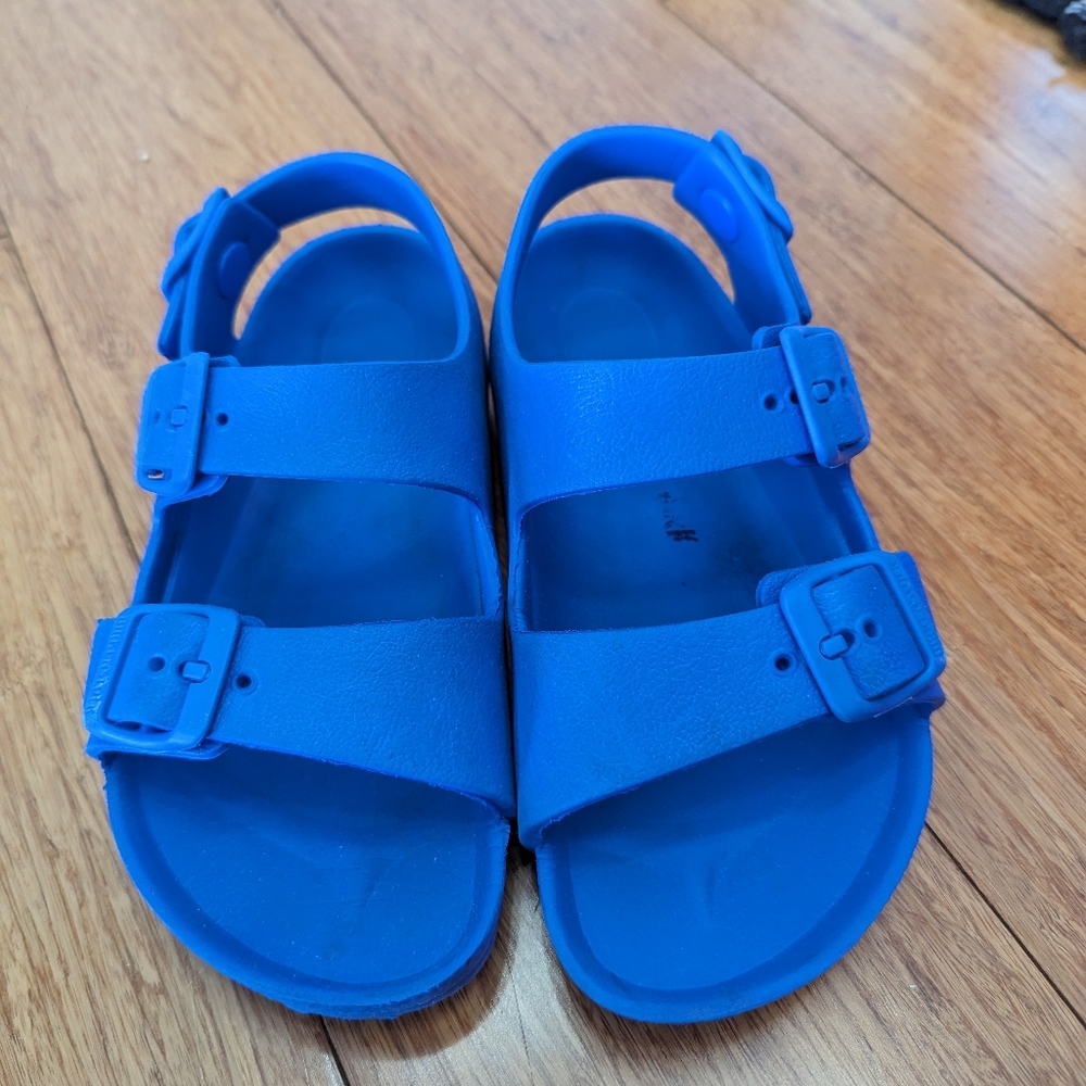 Boys Birkenstock sandals